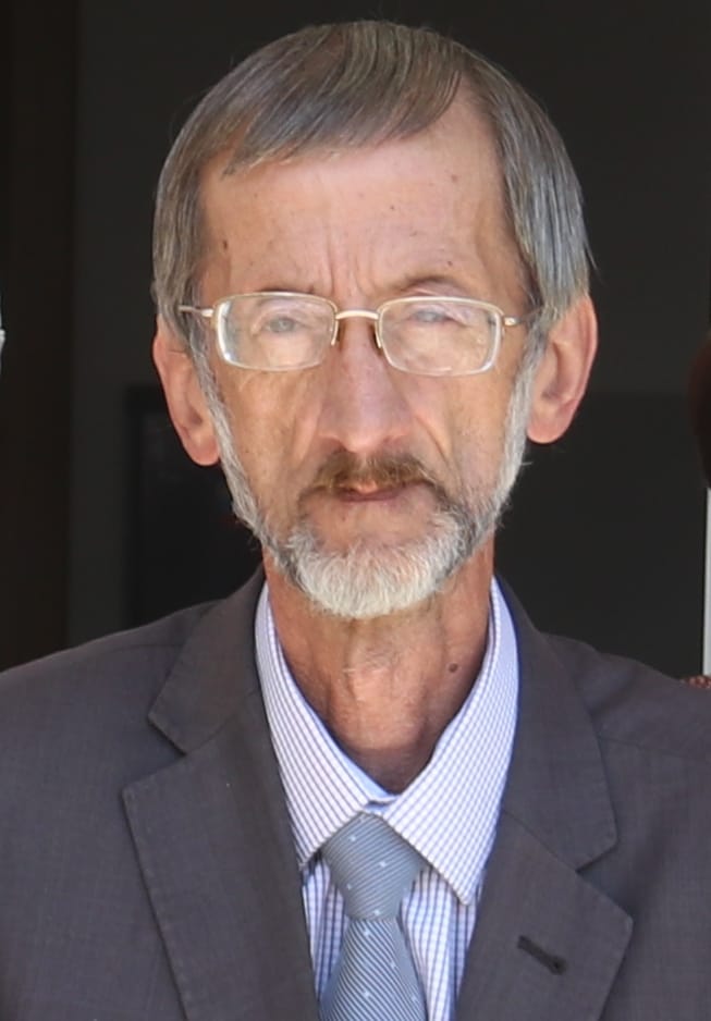 214a888e-ac25-462e-a451-16f4b4cc6aa1-1